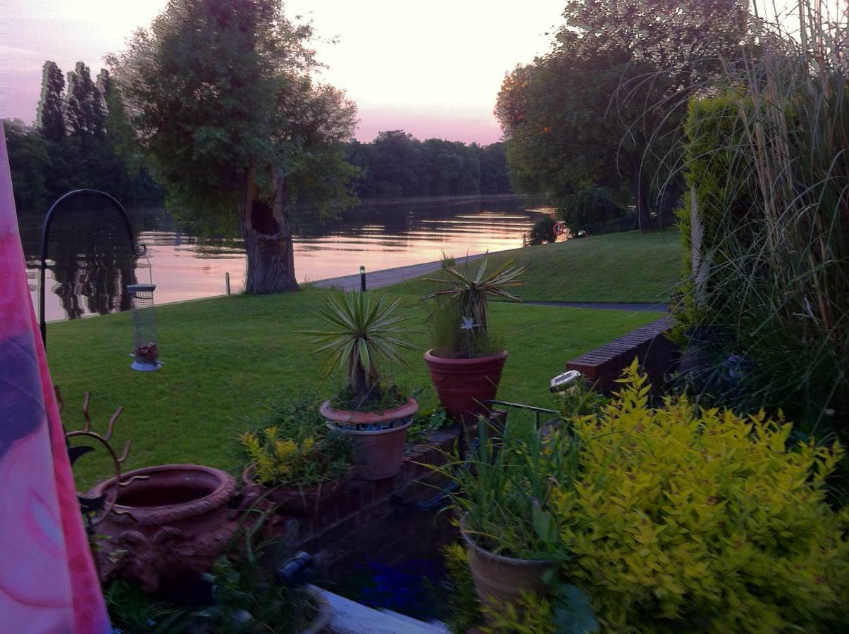 Couette-café Chiswick Riviera With Free Parking Londres