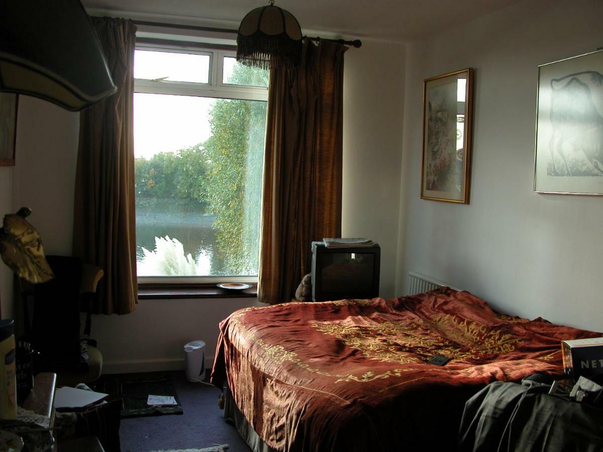 Couette-café Chiswick Riviera With Free Parking *